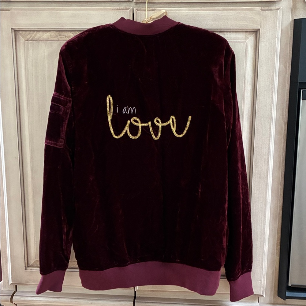 Peace Love world Women's Burgundyy Velvet Bomber Jacket sz XS - Picture 6 of 9